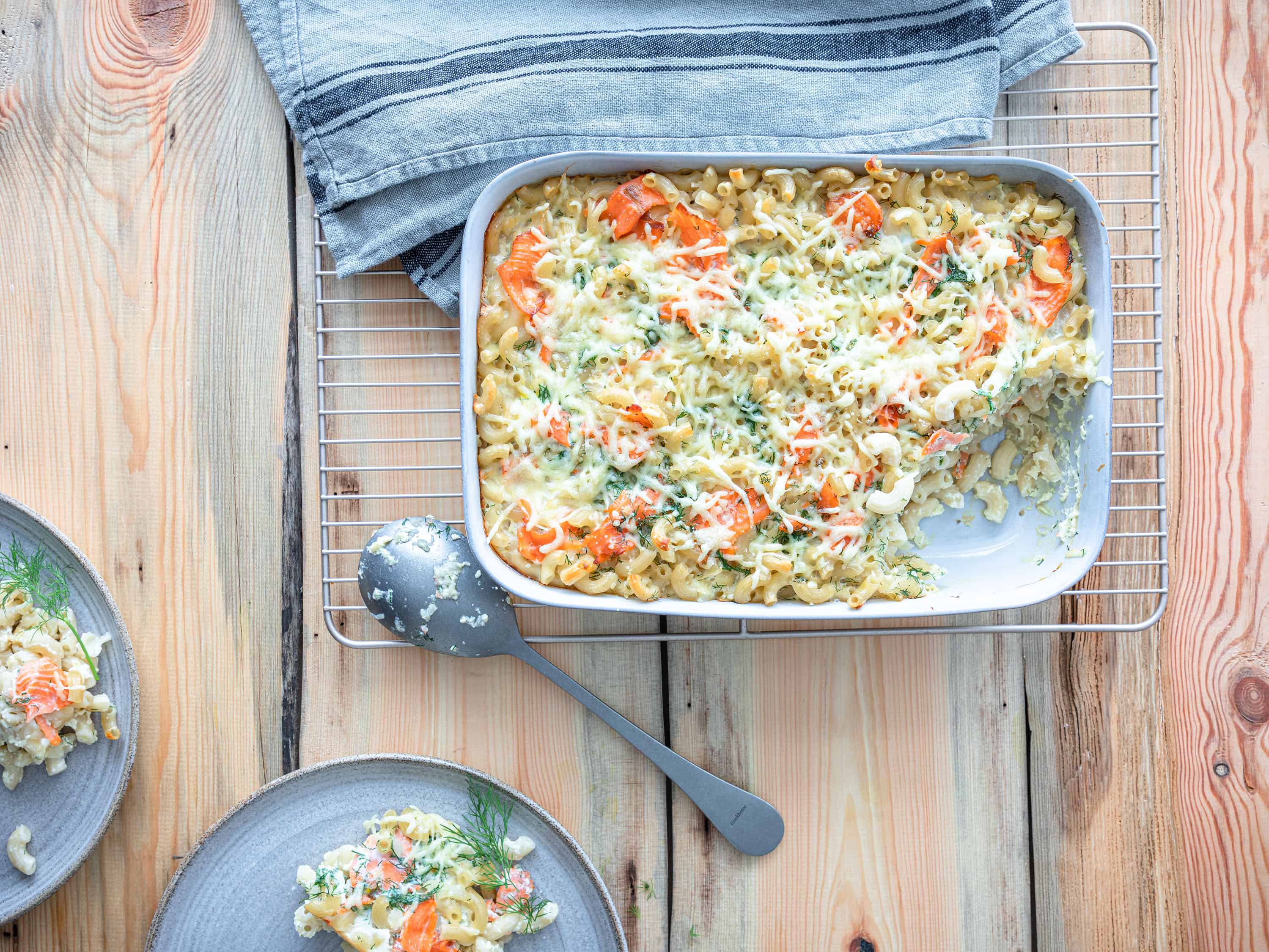 lohi-makaronilaatikko