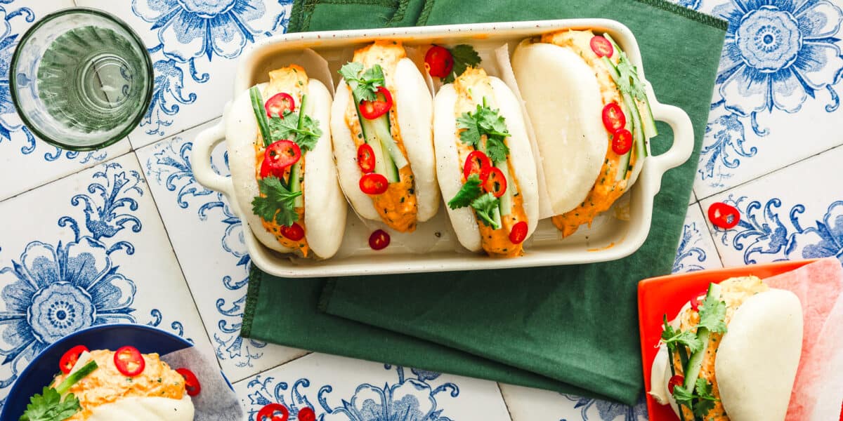 Kalaneuvos - Bao bunit lämminsavulohella